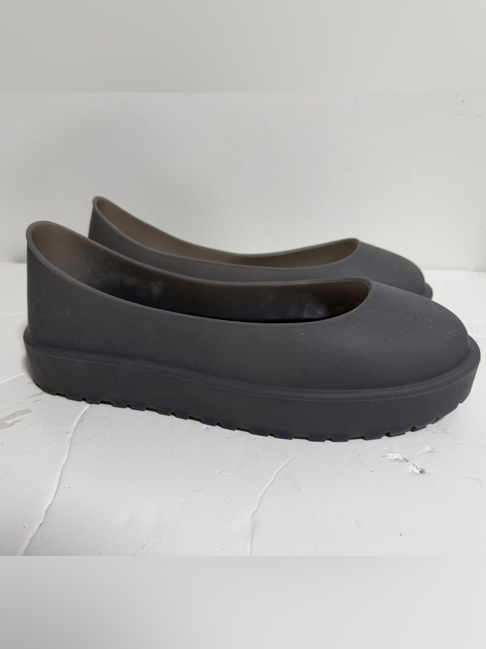 UGG All Gender UGGGuard Silicone Rubber Boot Covers Gray Size L - Picture 4 of 7